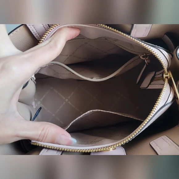 Emilia Small Pebbled Leather Satchel Michael Kors - Picture 8 of 9